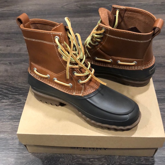 Sperry Other - NIB sperry duck boots